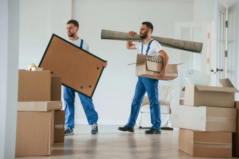 Read more about the article عمال نقل عفش متخصص في المدينة المنورة 