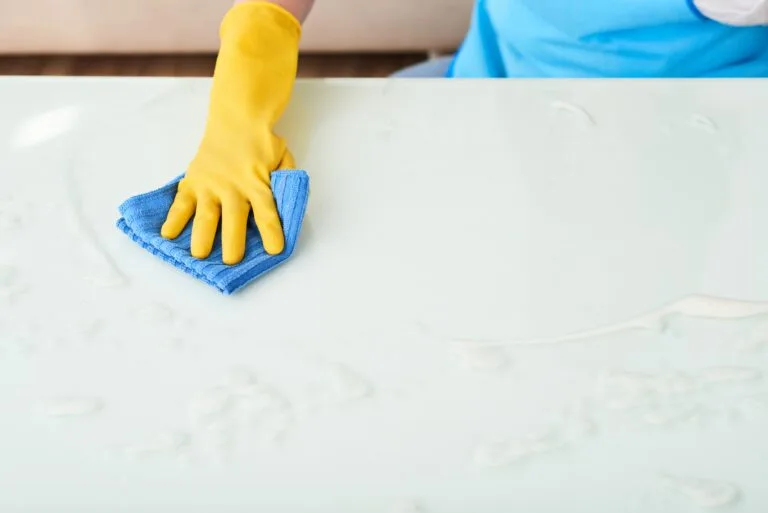 Read more about the article أهمية جلي وتلميع الرخام بالكريستال